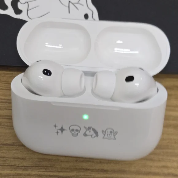 AirPods Pro 3 - Picture 3 of 4